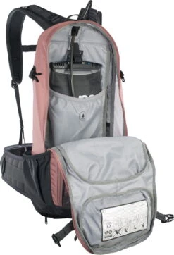 Evoc FR Enduro 16 - Stofroze/koolstofgrijs 15 Evoc FR Enduro 16 - Stofroze/koolstofgrijs -Fiets Verkoop 100107518 FR ENDURO 16 dt07